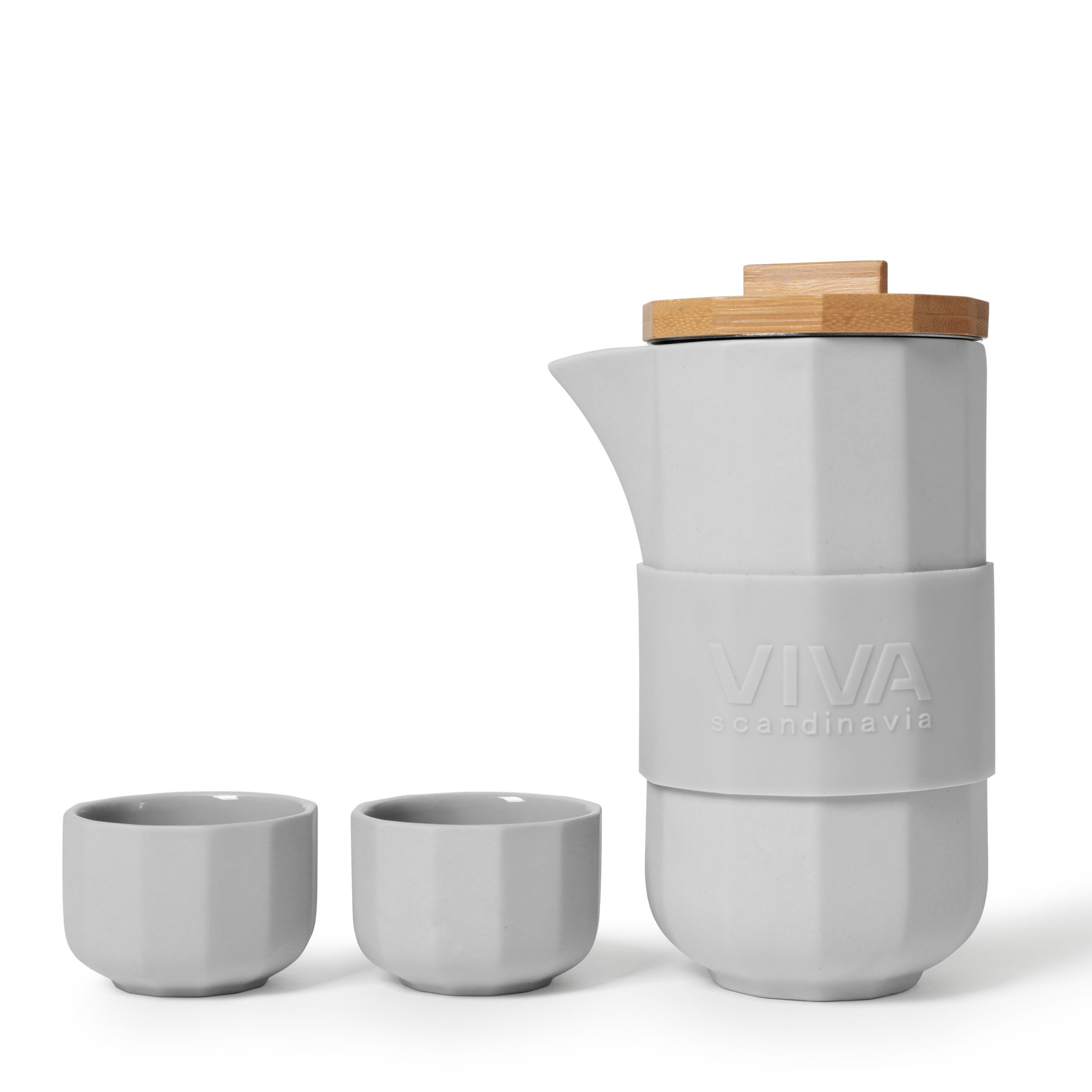 Grijze porseleinen theeset van Viva Scandinavia met theepot en twee kopjes, voorzien van bamboe deksel.