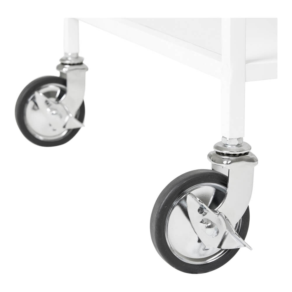 Detail van de zwenkwielen van de House Nordic Vita serveerwagen in wit – stevige metalen drankentrolley met rem.