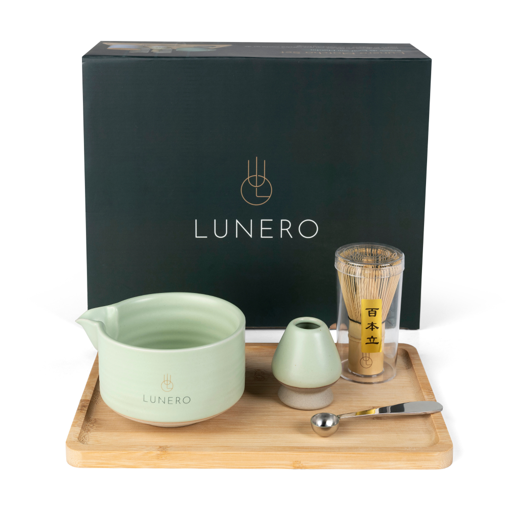 Lunero Matcha set in luxe verpakking – ideaal als cadeau voor matcha liefhebbers.