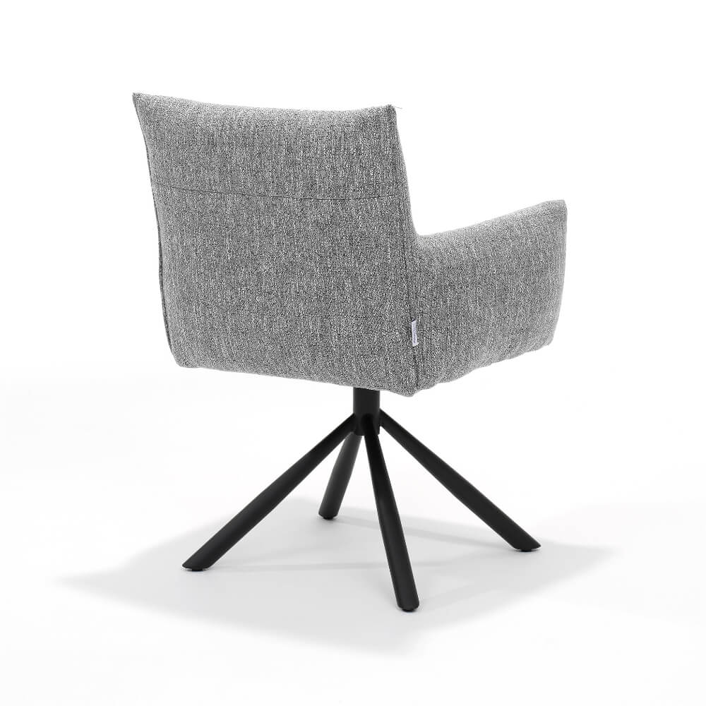 Achterzijde van de RV Design Focus armstoel in grijze Oasis stof met zwarte metalen draaivoet.